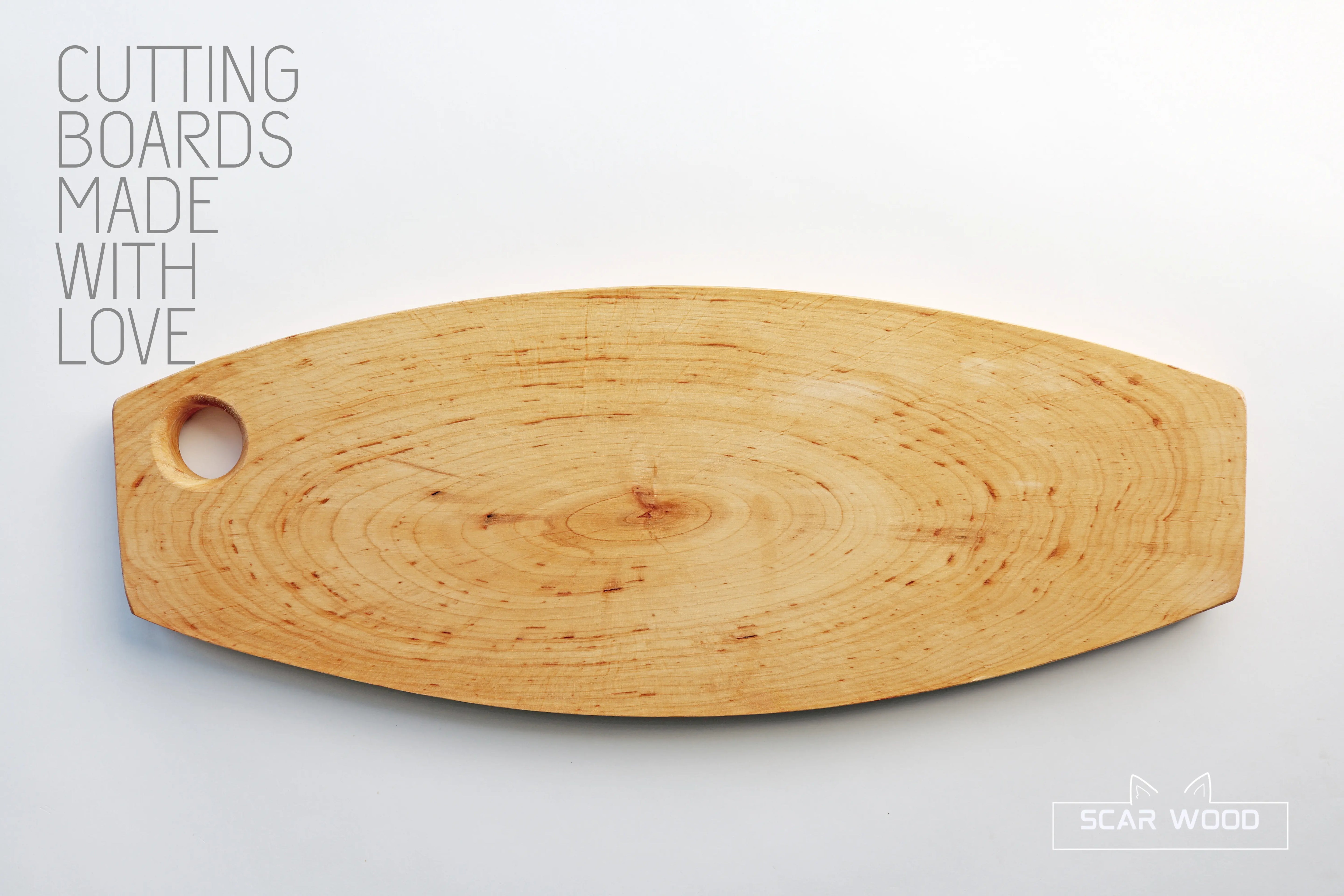 Mittelgroßes (35–45 cm) Servierbrett aus Erle